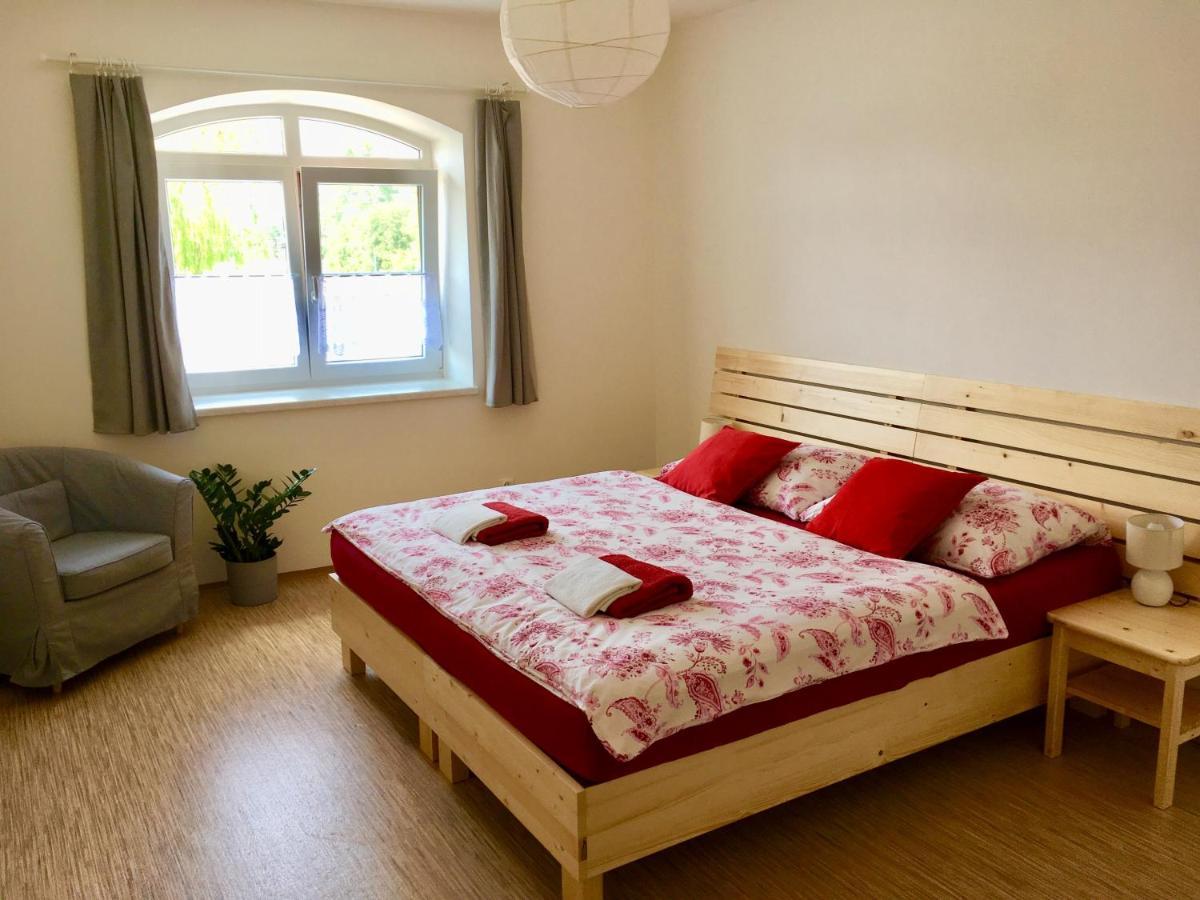 Apartmany A Ubytovani Mlynice Литовел Экстерьер фото