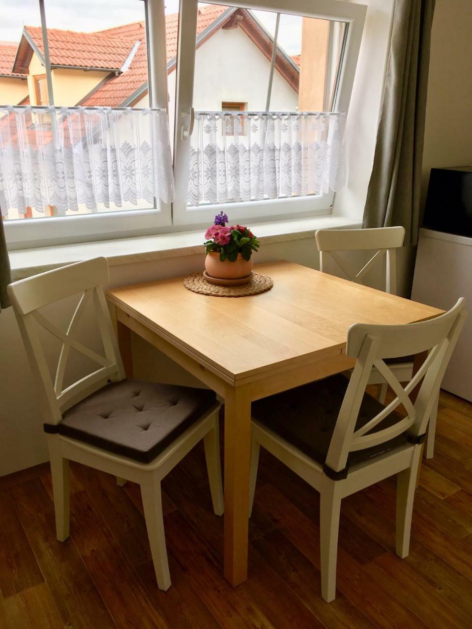 Apartmany A Ubytovani Mlynice Литовел Экстерьер фото