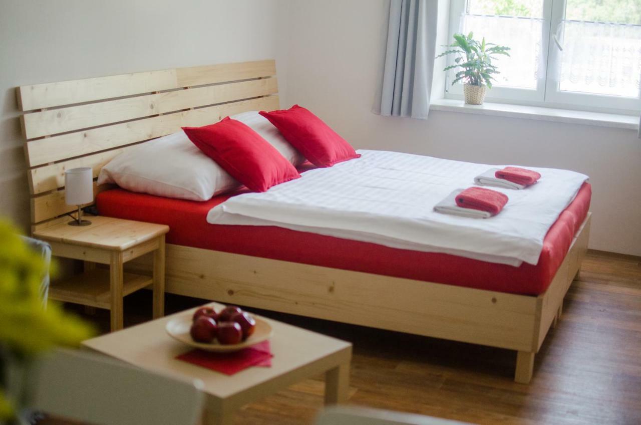 Apartmany A Ubytovani Mlynice Литовел Экстерьер фото