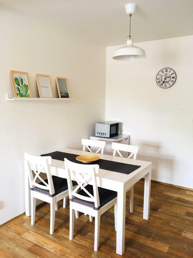 Apartmany A Ubytovani Mlynice Литовел Экстерьер фото